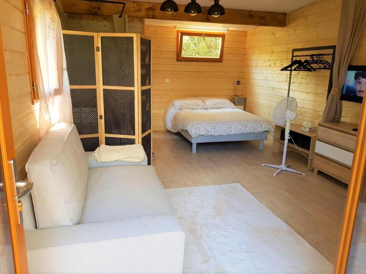 Cabane Dans Les Arbres "La Kaz Aux Cigales" Cuers Εξωτερικό φωτογραφία